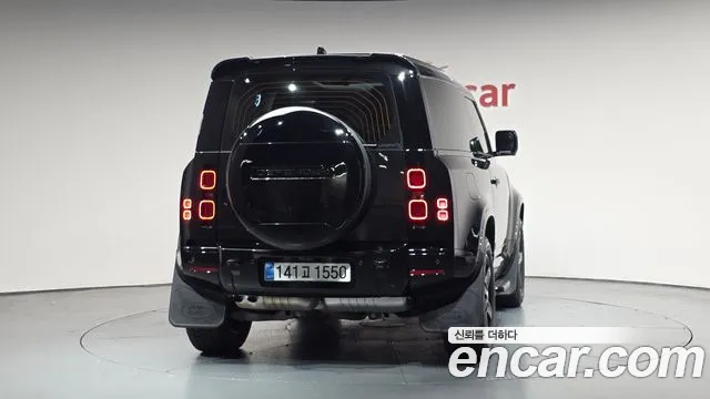 Land Rover Defender 2025 — фото 3