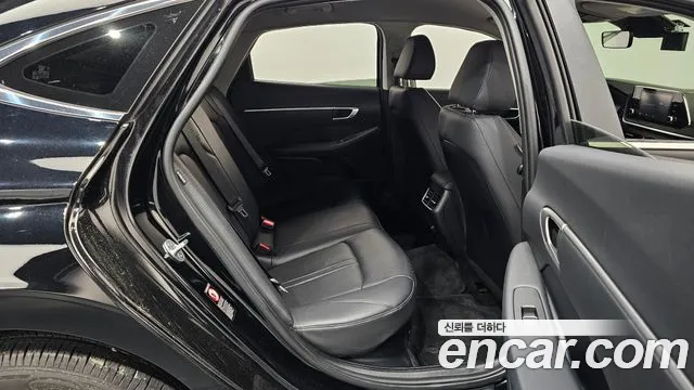 Hyundai Sonata 2021 — фото 17