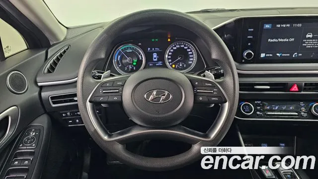 Hyundai Sonata 2021 — фото 19