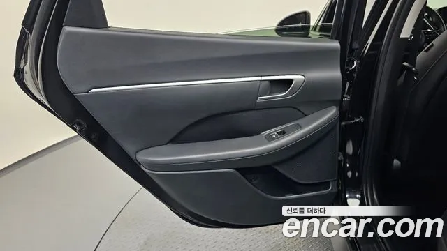 Hyundai Sonata 2021 — фото 15