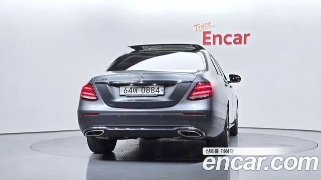 Mercedes-Benz E-Class 2017 — фото 4