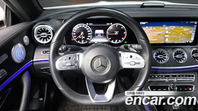 Mercedes-Benz E-Class 2019 — фото 19