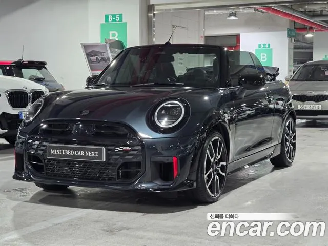 Mini Cooper Convertible 2025 — фото 13