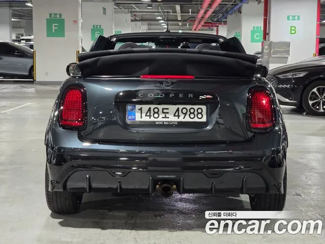 Mini Cooper Convertible 2025 — фото 16