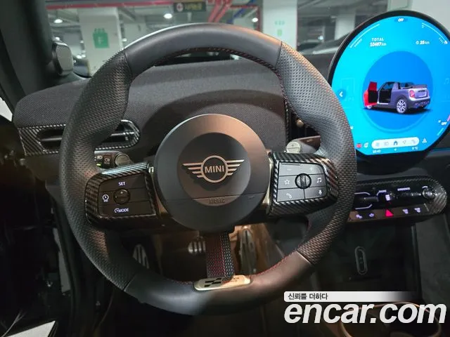 Mini Cooper Convertible 2025 — фото 17