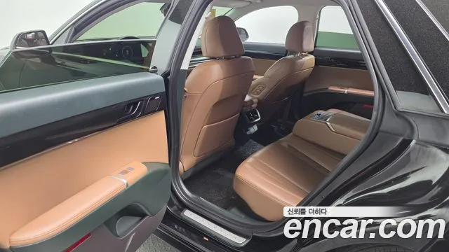 Hyundai Grandeur 2023 — фото 18