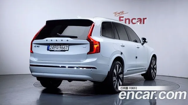 Volvo XC90 2024 — фото 2