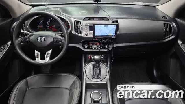 Kia Sportage 2012 — фото 10