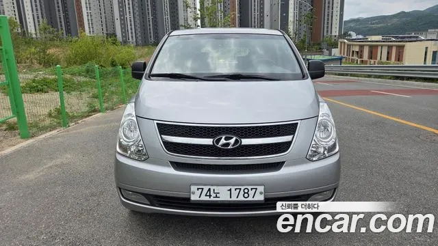 Hyundai Starex 2012 — фото 20