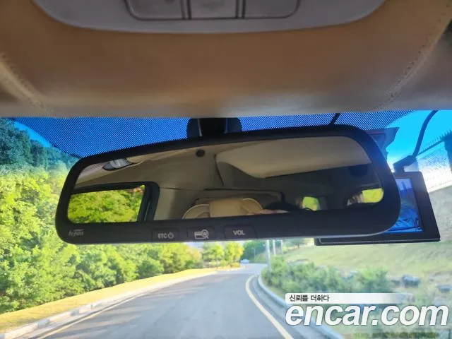 Hyundai Starex 2018 — фото 9