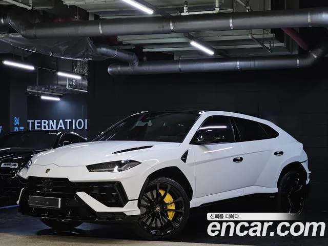 Lamborghini Urus 2023 — фото 2