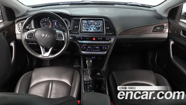 Hyundai Sonata 2019 — фото 10