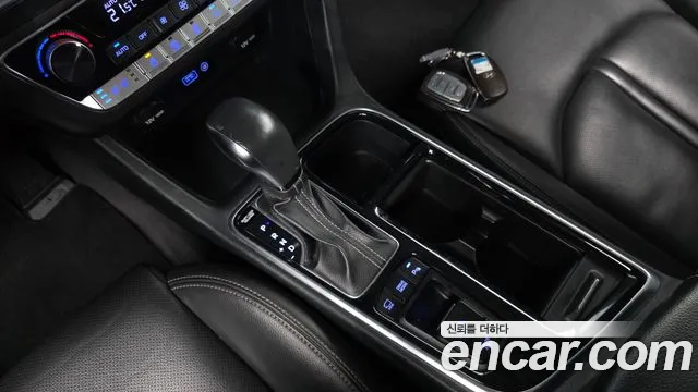Hyundai Sonata 2019 — фото 12