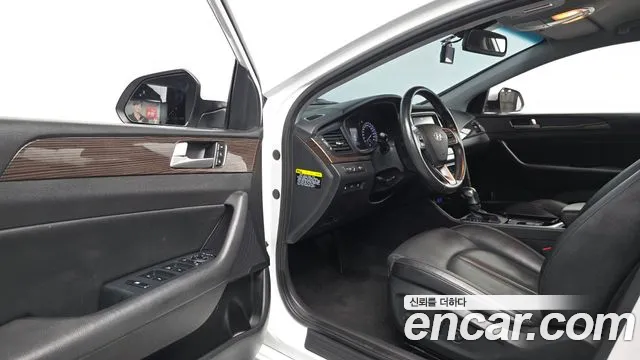 Hyundai Sonata 2019 — фото 13