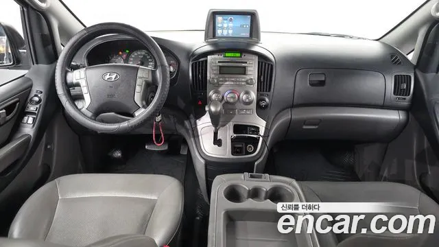 Hyundai Starex 2013 — фото 10