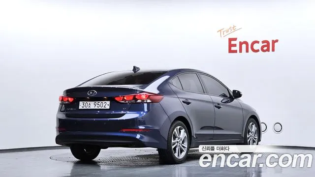 Hyundai AVANTE 2018 — фото 2