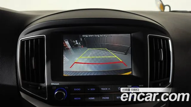 Hyundai Starex 2021 — фото 15