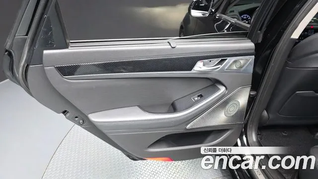 Hyundai Genesis 2015 — фото 15