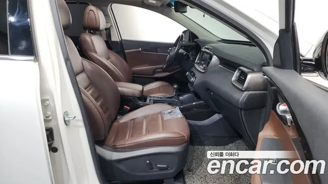 Kia Sorento 2015 — фото 16