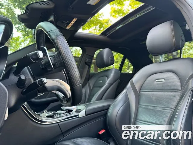 Mercedes-Benz C-Class 2017 — фото 18