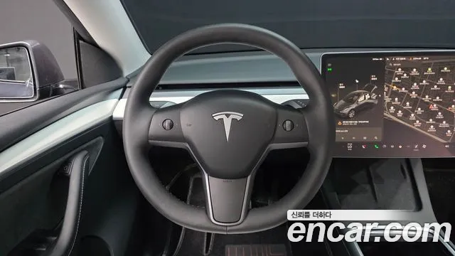 Tesla Model Y 2024 — фото 13