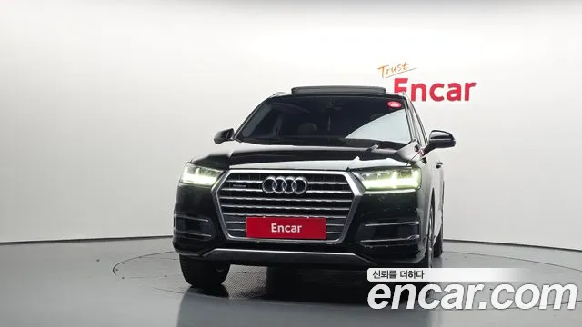 Audi Q7 2019 — фото 3