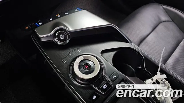 Kia EV6 2025 — фото 12