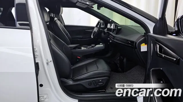 Kia EV6 2025 — фото 17