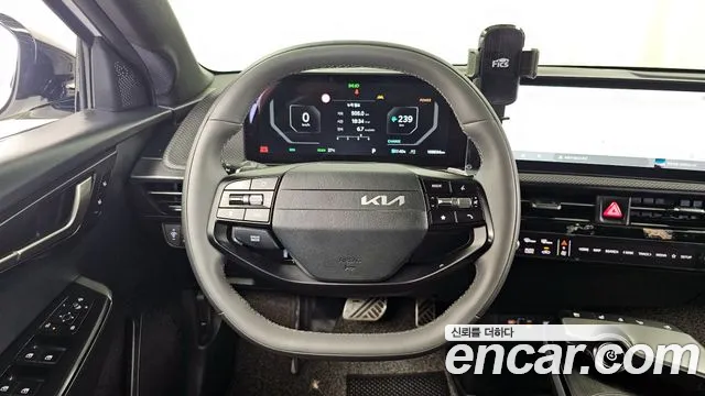 Kia EV6 2025 — фото 19
