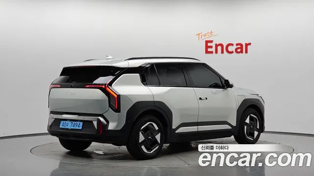 Kia EV3 2026 — фото 1