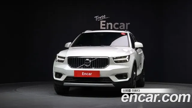 Volvo XC40 2020 — фото 3