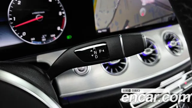 Mercedes-Benz CLS-Class 2019 — фото 12