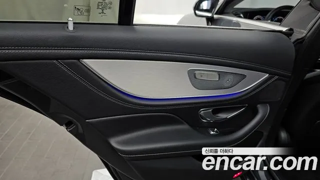 Mercedes-Benz CLS-Class 2019 — фото 15