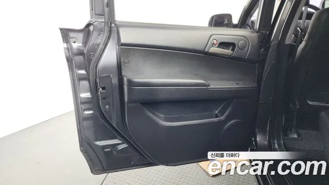 KG_Mobility_Ssangyong KORANDO 2017 — фото 15