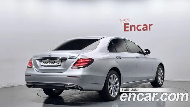 Mercedes-Benz E-Class 2020 — фото 2