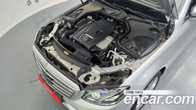 Mercedes-Benz E-Class 2020 — фото 6