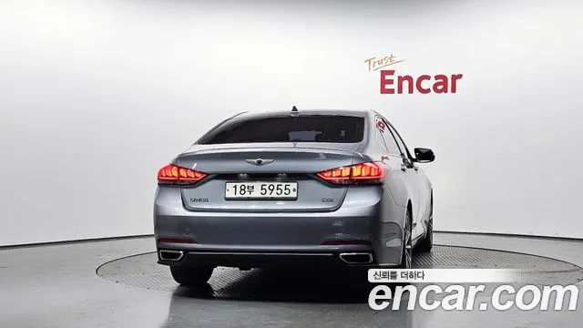 Hyundai Genesis 2015 — фото 3