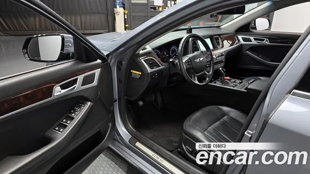 Hyundai Genesis 2015 — фото 12