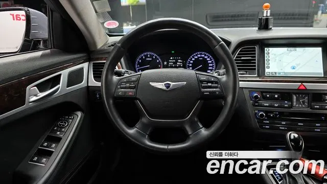 Hyundai Genesis 2015 — фото 17