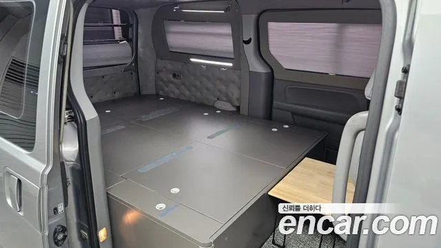 Hyundai Starex 2020 — фото 19