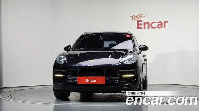 Porsche Macan 2015 — фото 3