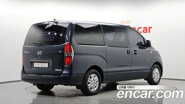 Hyundai Starex 2019 — фото 1
