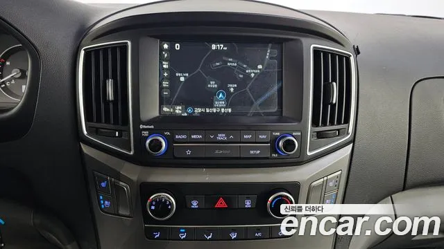 Hyundai Starex 2019 — фото 20