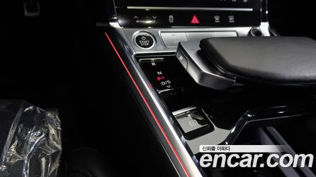 Audi e-tron 2022 — фото 12
