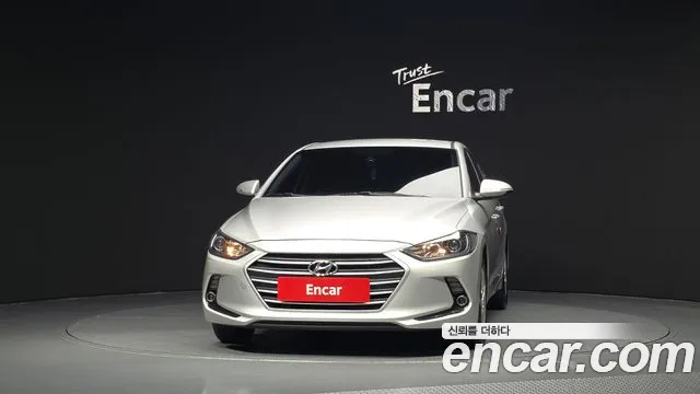 Hyundai AVANTE 2017 — фото 3