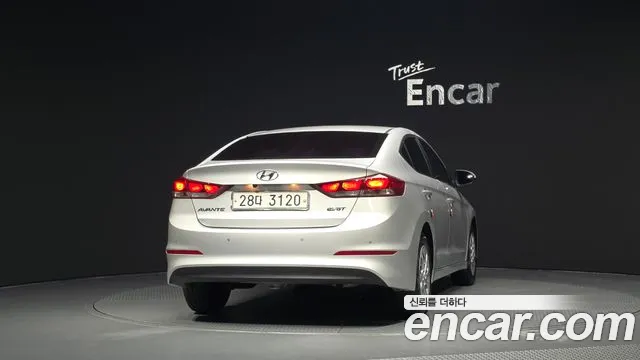 Hyundai AVANTE 2017 — фото 4