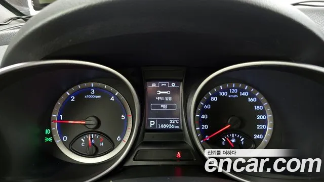 Hyundai Santafe 2015 — фото 11