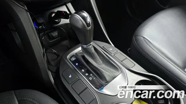 Hyundai Santafe 2015 — фото 12