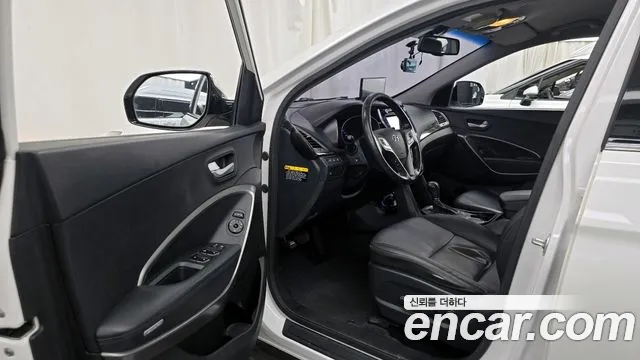 Hyundai Santafe 2015 — фото 13
