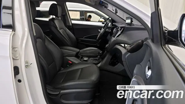 Hyundai Santafe 2015 — фото 16